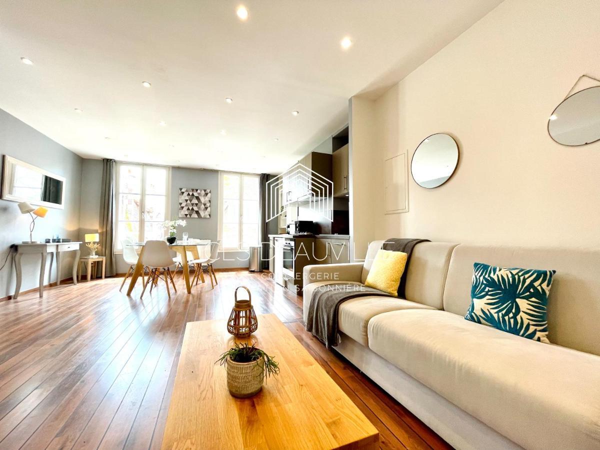 Appartement Coeur De Довіль Екстер'єр фото