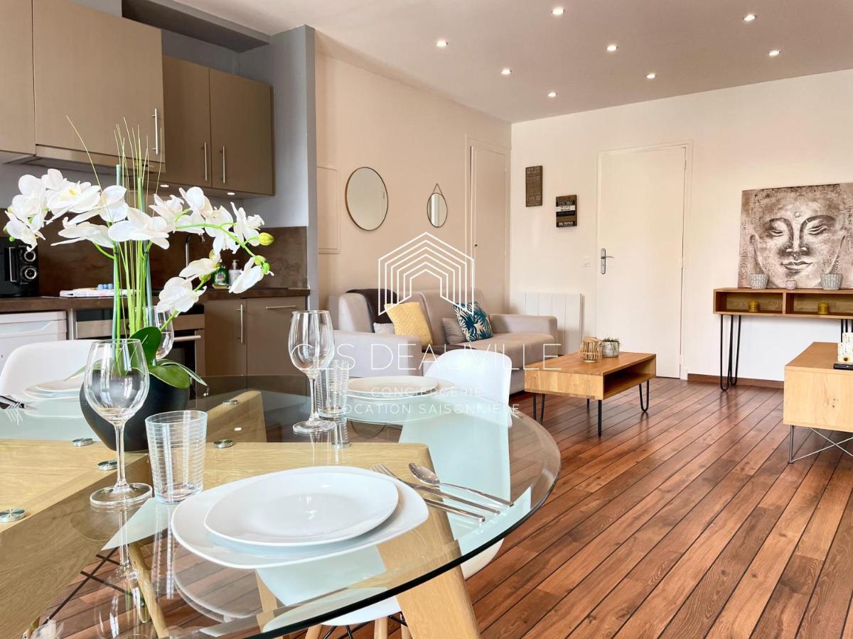 Appartement Coeur De Довіль Екстер'єр фото