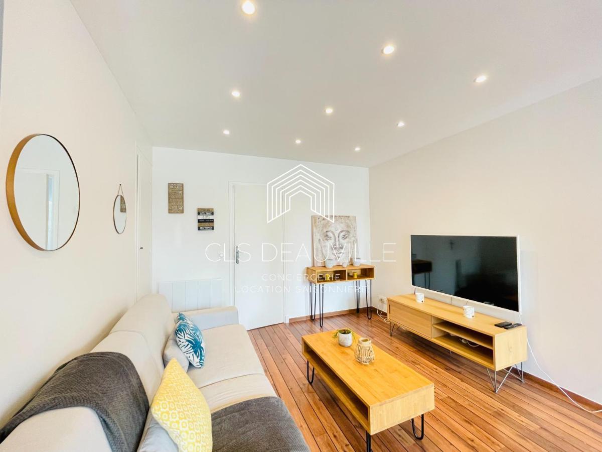 Appartement Coeur De Довіль Екстер'єр фото